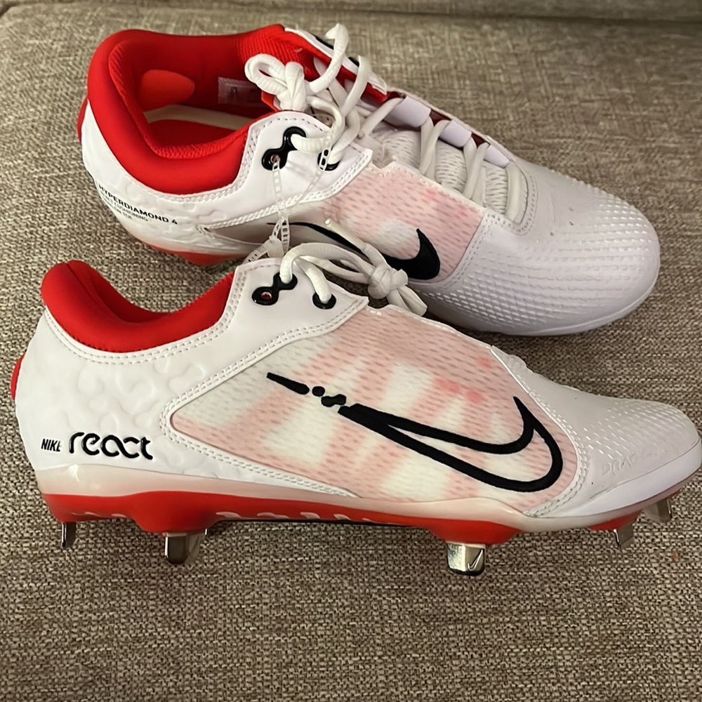Nike Hyper diamond 4 React softball cleats NWT